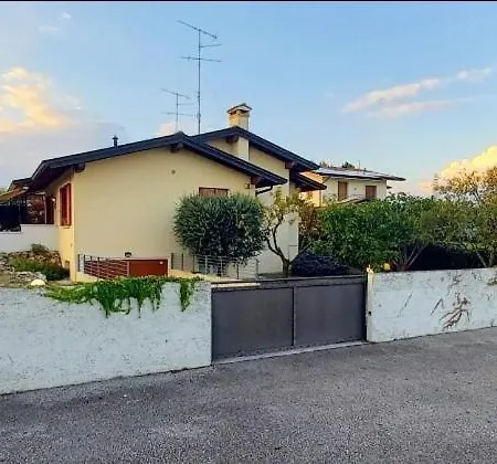 Ama Holiday home *